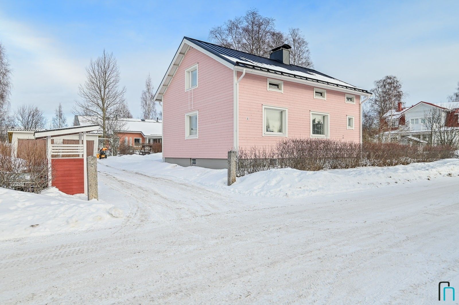 Huiput LKV:n myymä omakotitalo, Hintta, Oulu